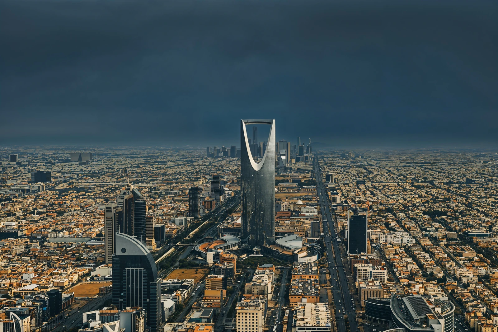 اليونسكو تقود تنظيم الذكاء الاصطناعي في سبتمبر بالرياض