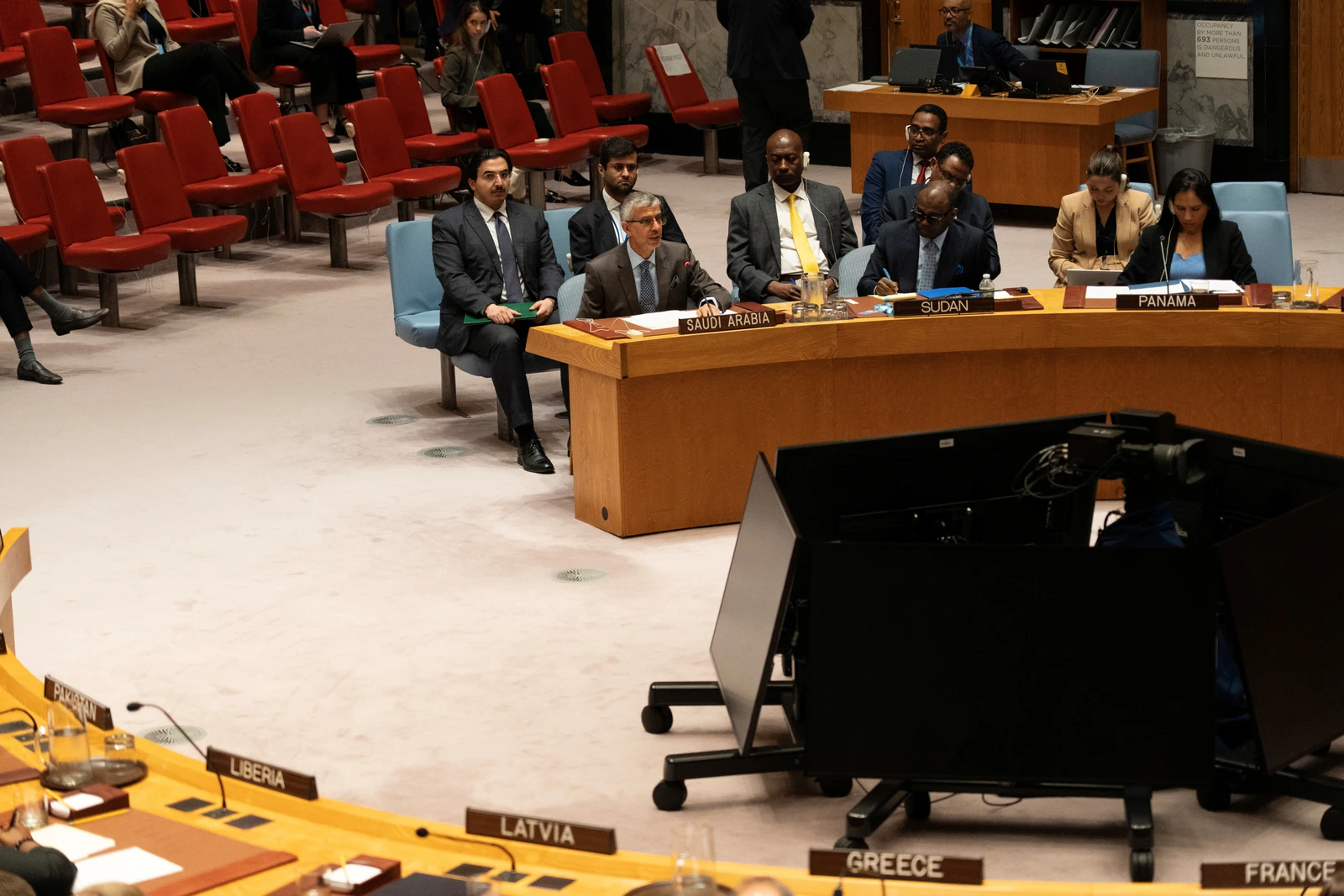 المملكة: استقرار السودان أولوية والحل بيد أبنائه