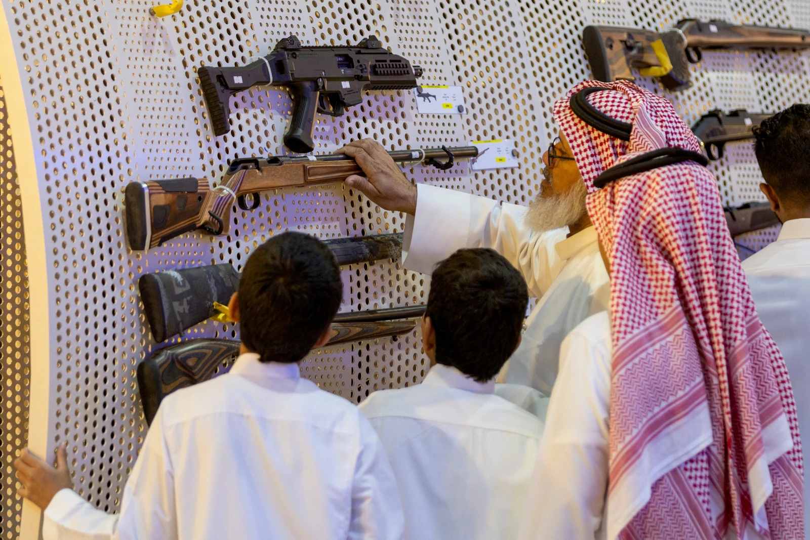 5 آلاف منتج يعززون حضور قطاع الصيد والرماية 