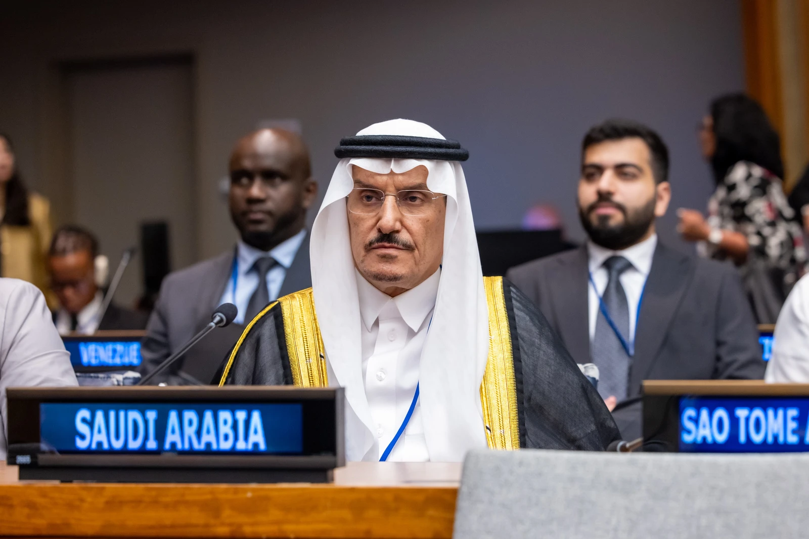 وكيل وزارة البيئة والمياه والزراعة للمياه د. عبد العزيز الشيباني