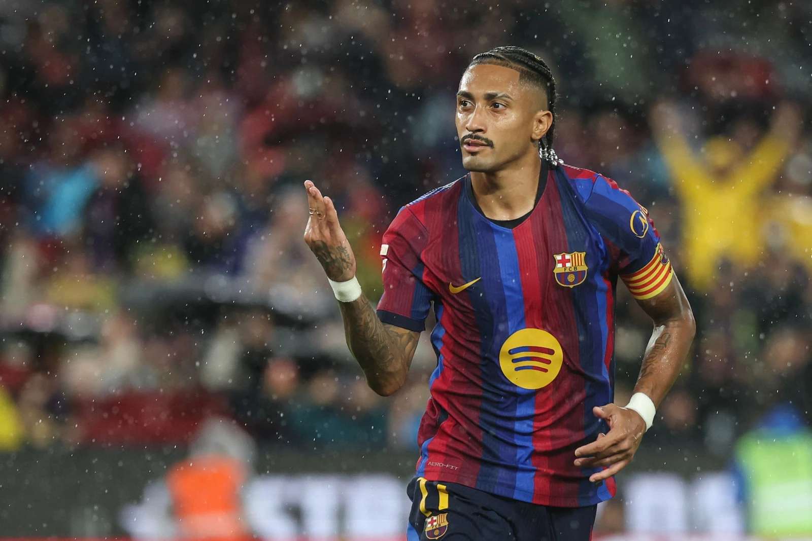 رافينيا يريد إنهاء مسيرته في برشلونة