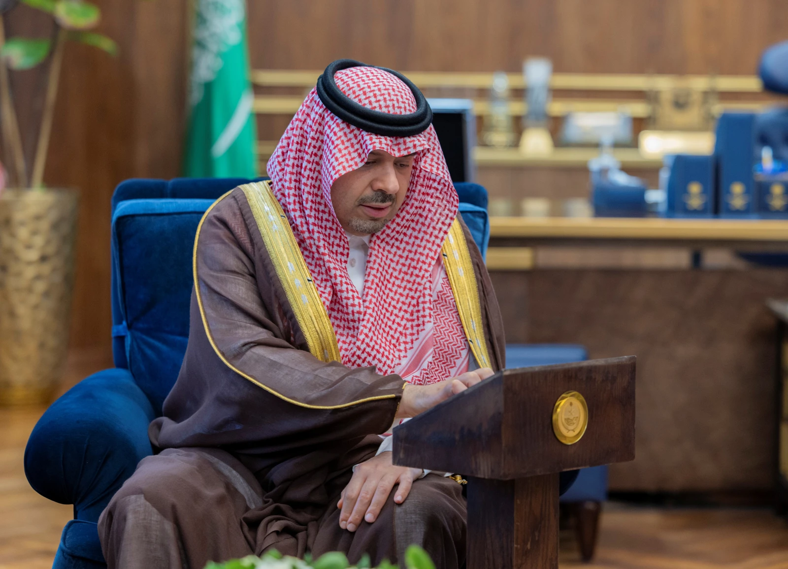 أمير الشمالية يضع حجر الأساس لمصنع اللقاحات البيطرية