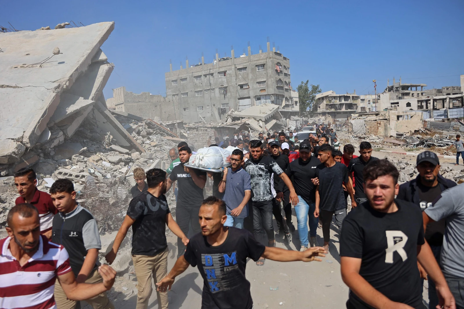 رحبت الفصائل الفلسطينية بإعلان حماس واعتبرته بادرة جادة
