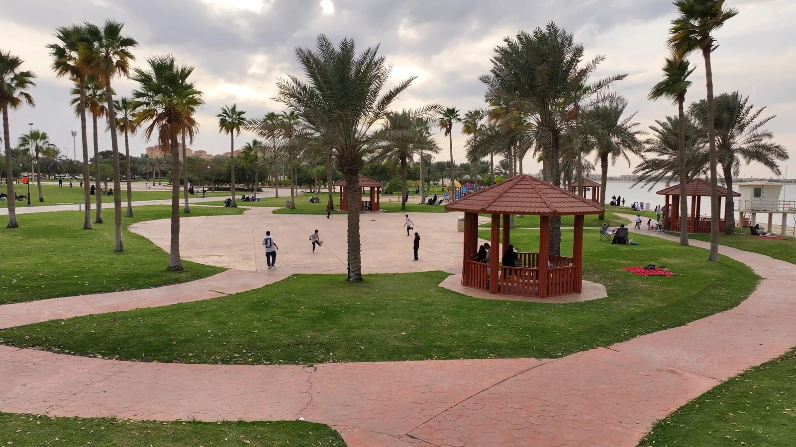 الجبيل الصناعية.. بيئة حضرية تركز على رفاهية الطفل