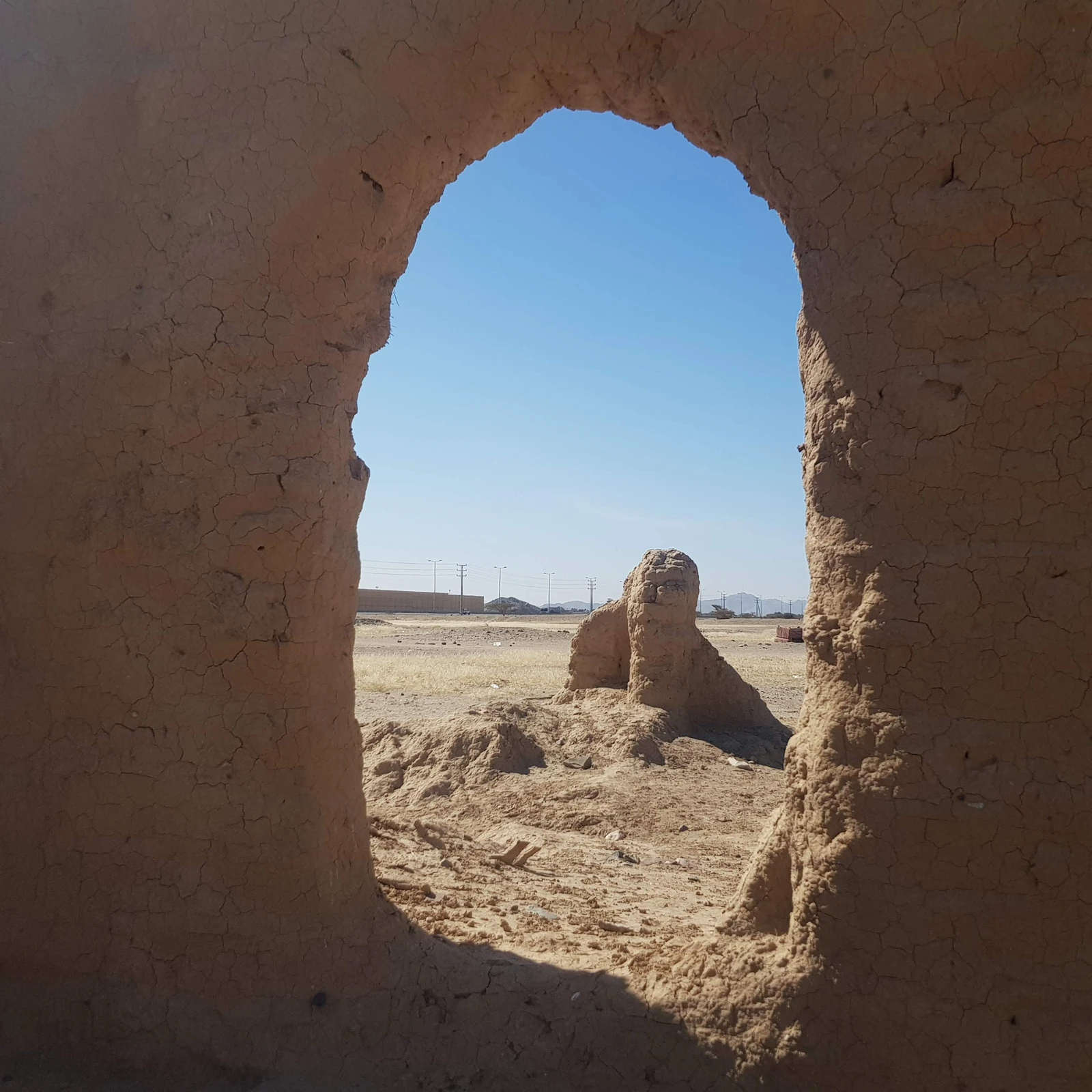 ثول القديمة.. إرثٌ ساحلي يحفظ نبض البحر الأحمر