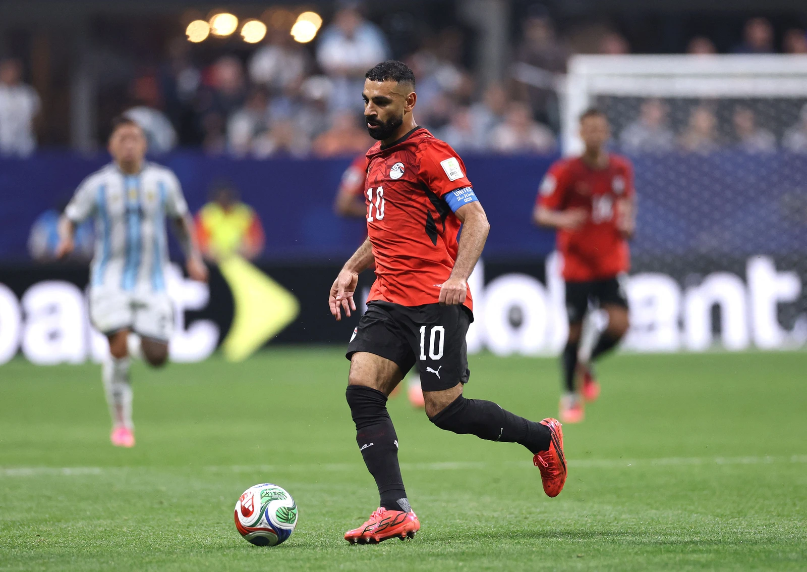  مونديال 2026.. صلاح يتعهد بـ"بداية جديدة للكرة المصرية"