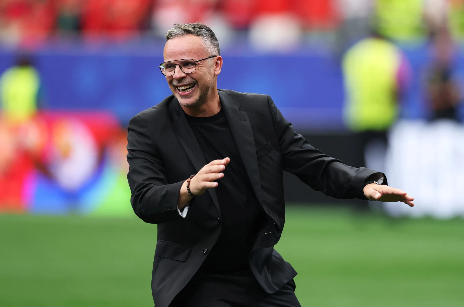وهبي.. من بطل العالم للشباب لقائد حلم المغرب بالمونديال