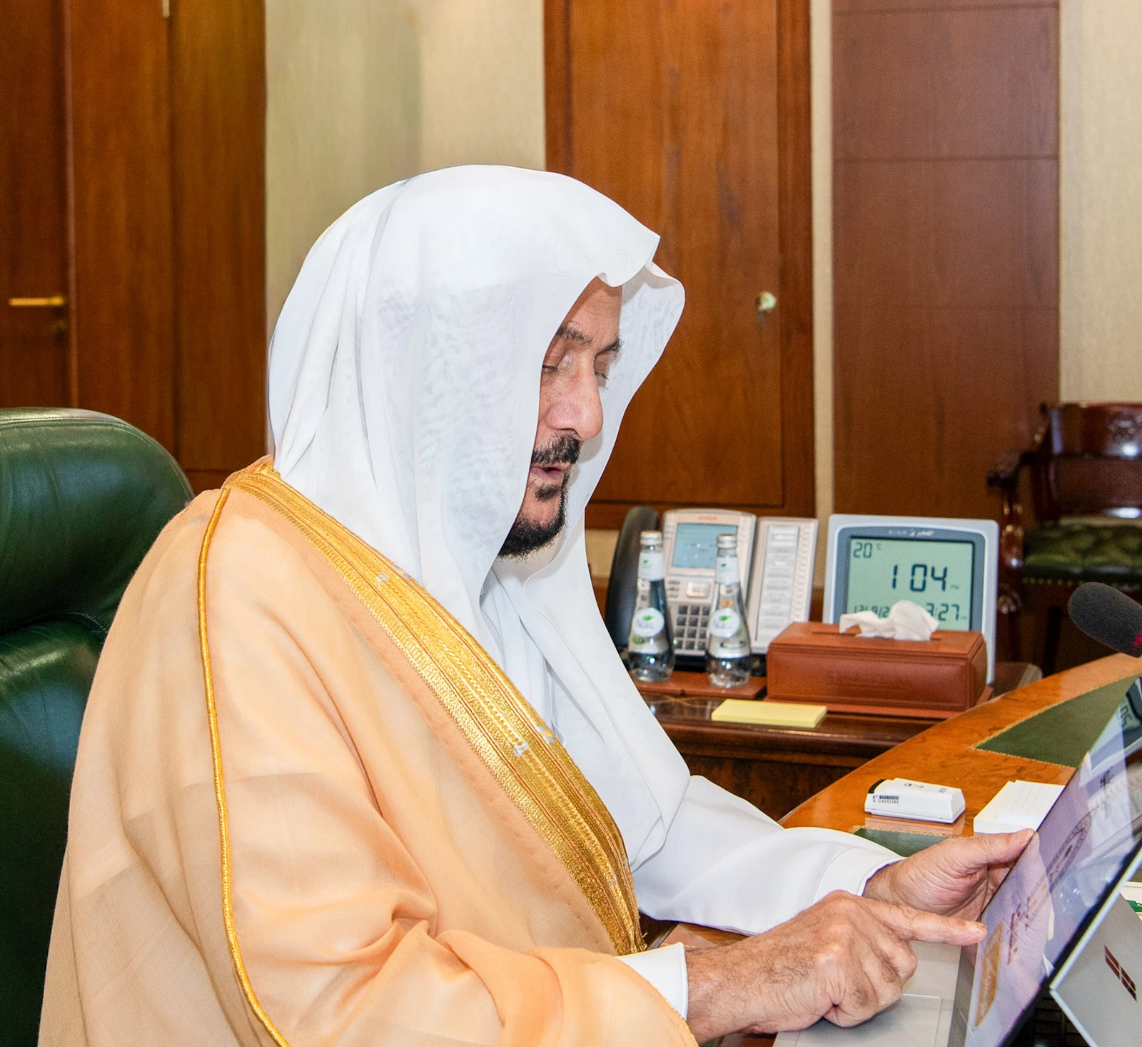 تدشين منصة إلكترونية لتعزيز الرقابة وأتمتة الخدمات بالمساجد