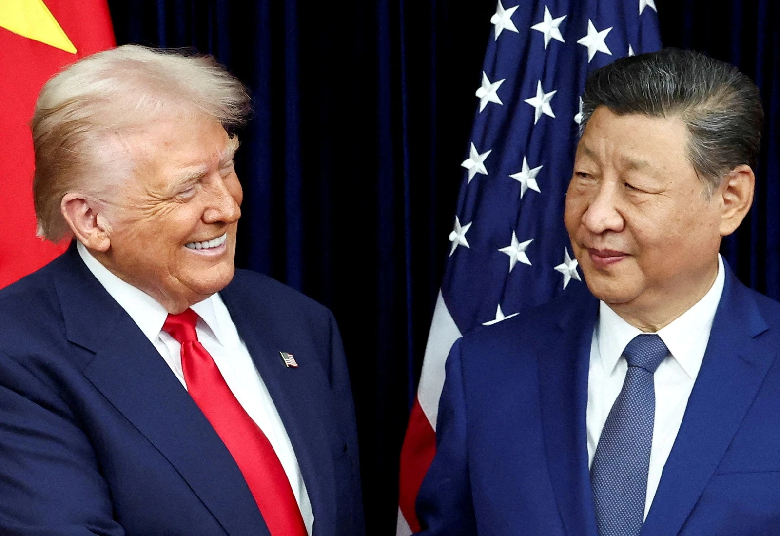 China’s Xi kicks off state visit to Washington on Wednesday with a rare planeside welcome from Trump