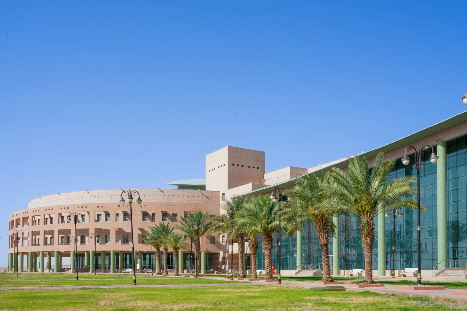 تصنيف شنغهاي يشهد صعود جامعة الحدود الشمالية