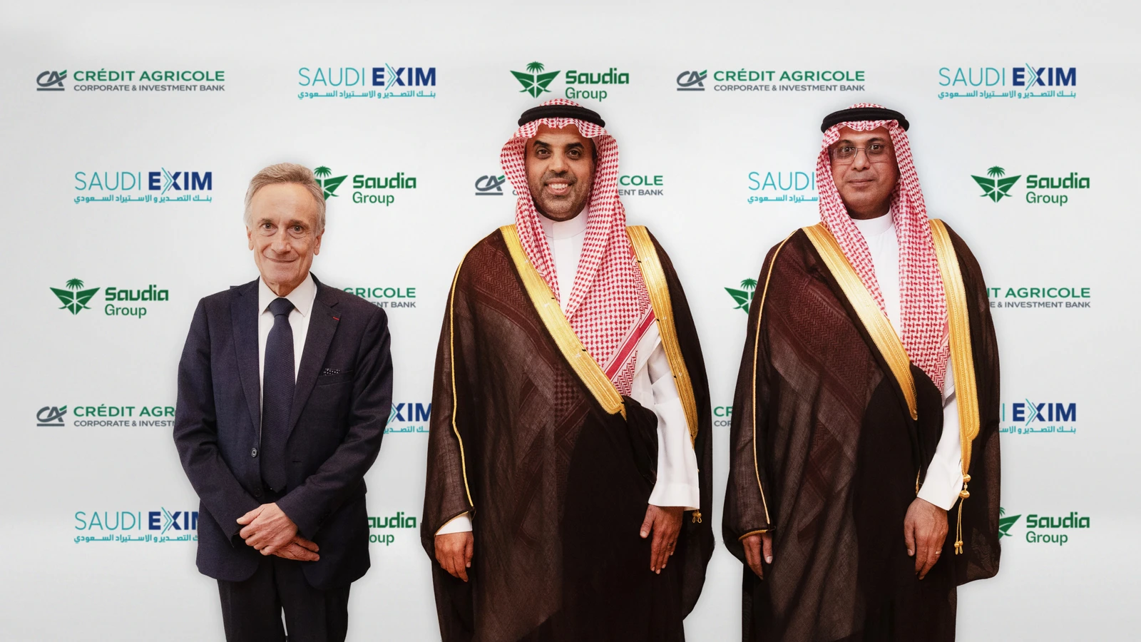  توقيع مذكرة تفاهم ثلاثية لتمويل طائرات إيرباص جديدة