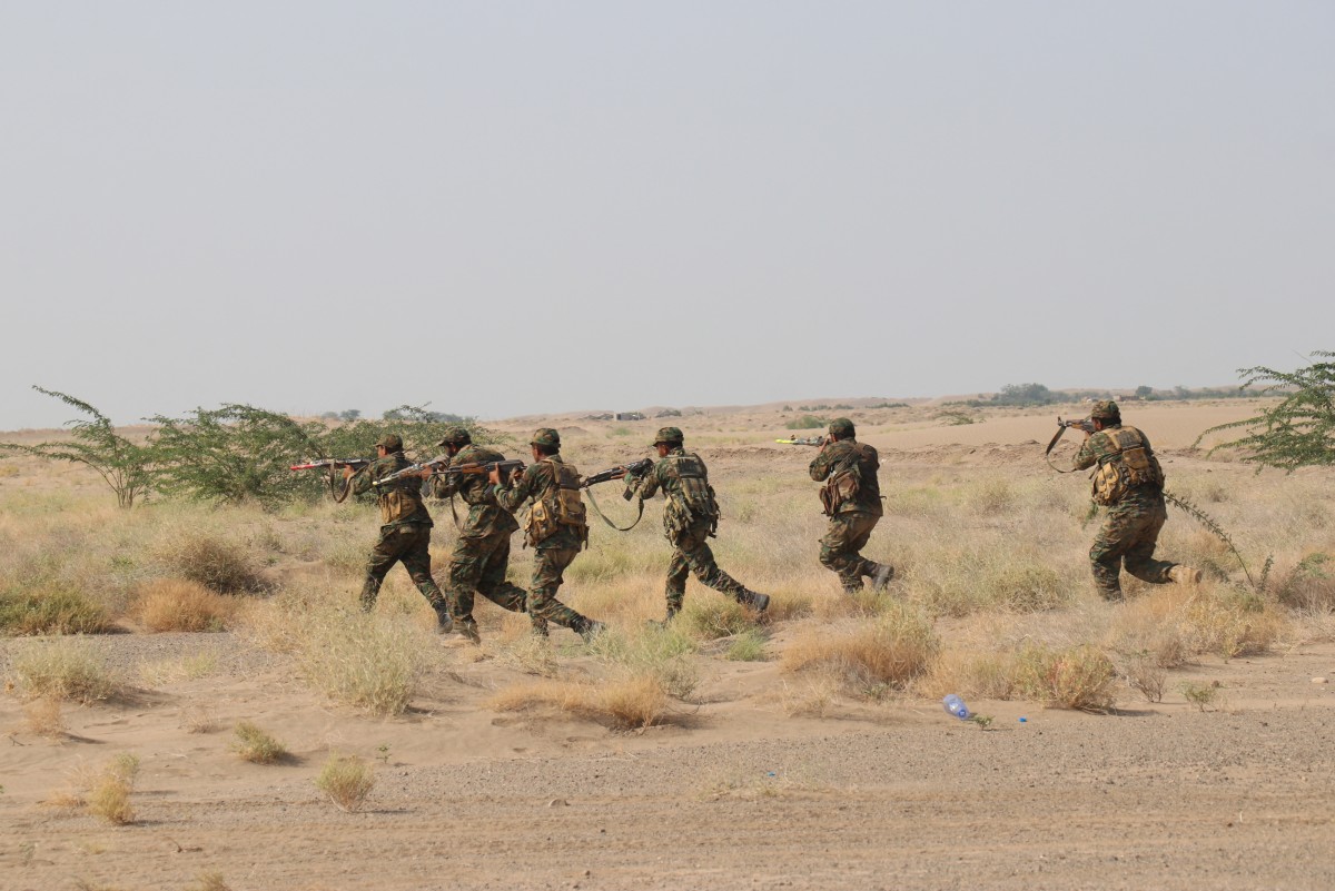 Yemen fighting intensifies as government forces push on multiple fronts