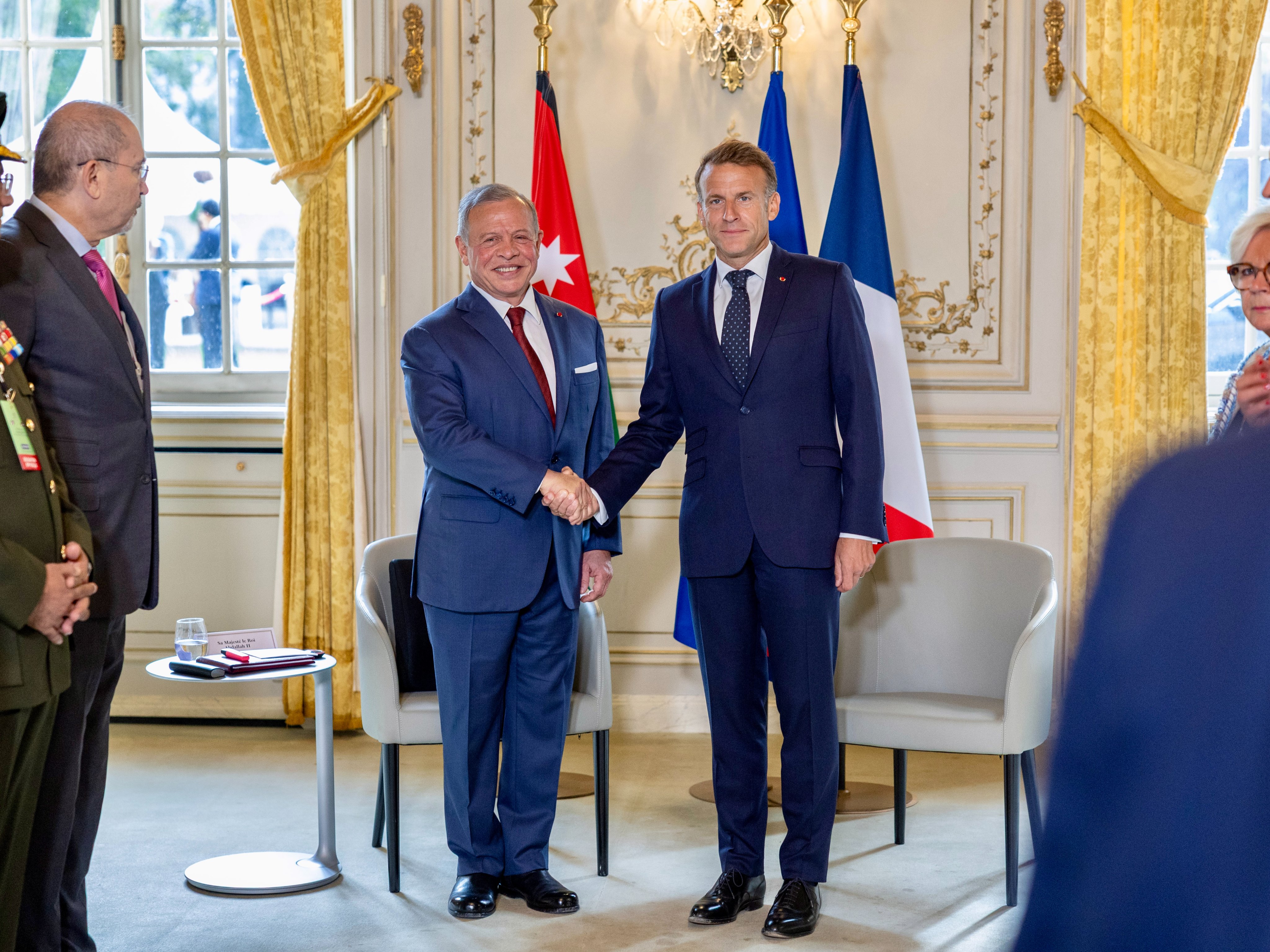 Jordan, France sign defense cooperation deal as King Abdullah meets Macron