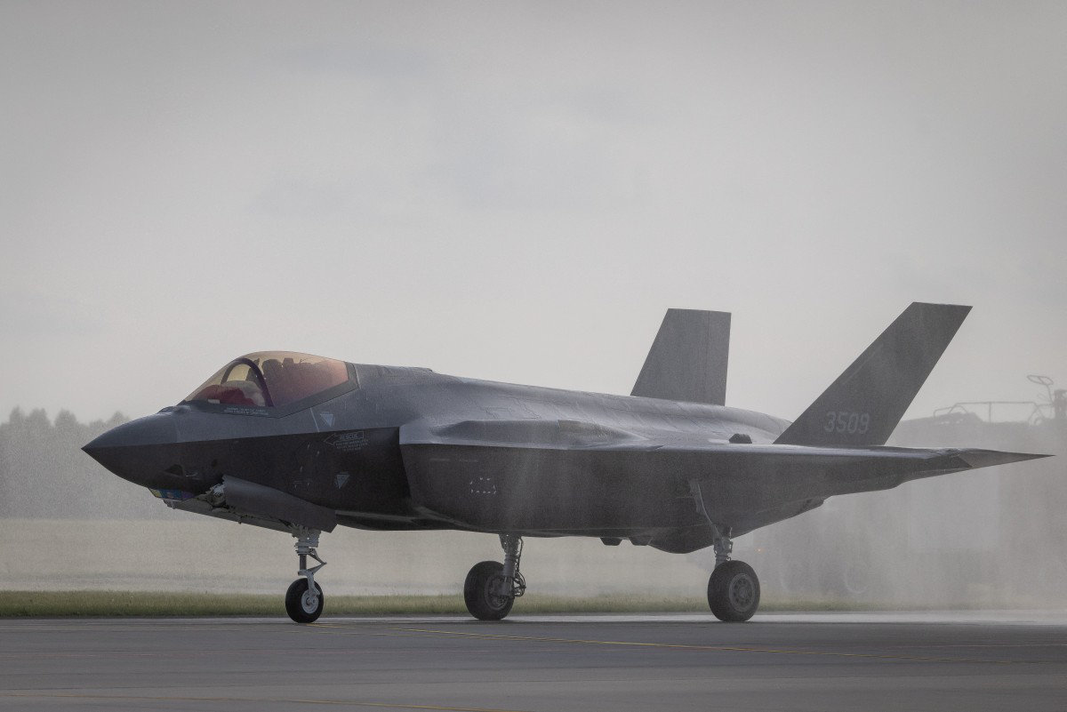 Saudi Arabia welcomes proposed F-35 fighter jets deal as regional tensions rise