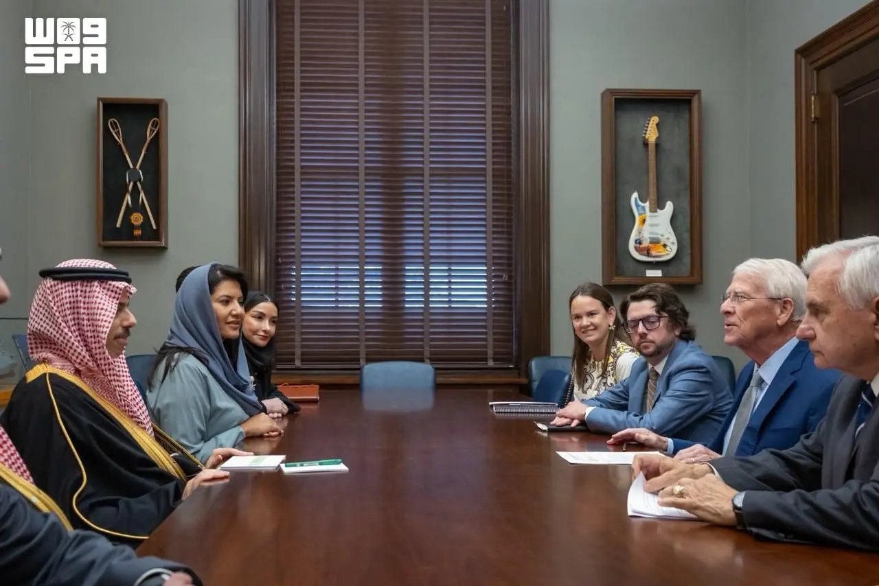 Saudi Foreign Minister Prince Faisal bin Farhan meets with the Chairman of the Senate Armed Services Committee Roger Wicker and its ranking member Jack Reed. (SPA)