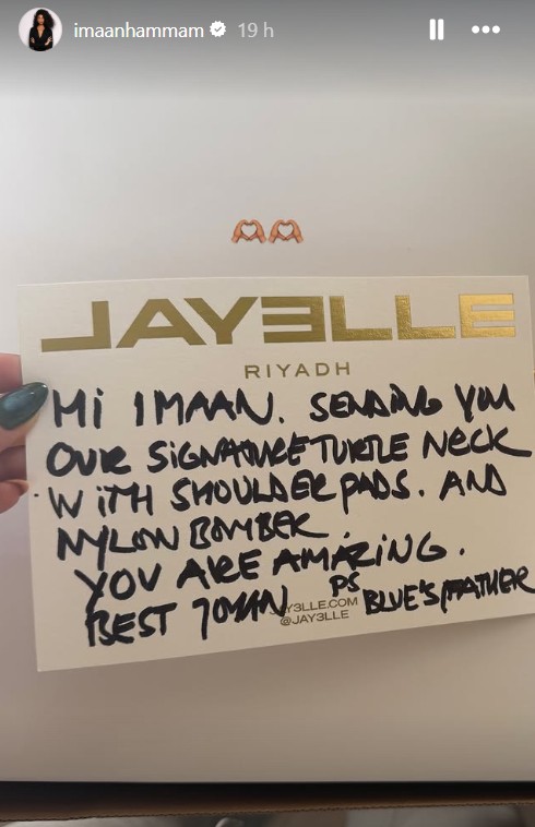 She took to Instagram Stories to share the handwritten note that came with her JAY3LLE apparel. (Instagram Stories)