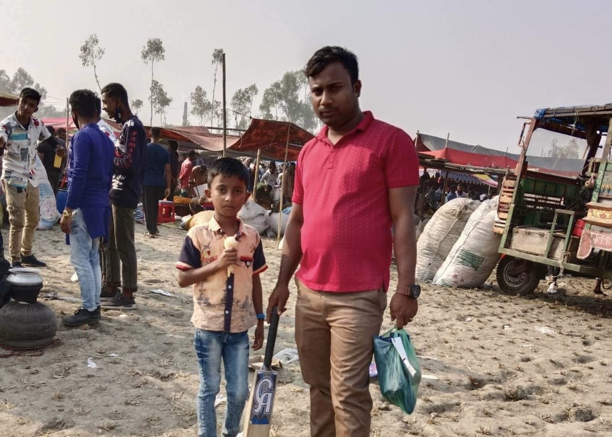 ‘We were his whole world’: Family mourns Bangladeshi father killed in Houthi attack