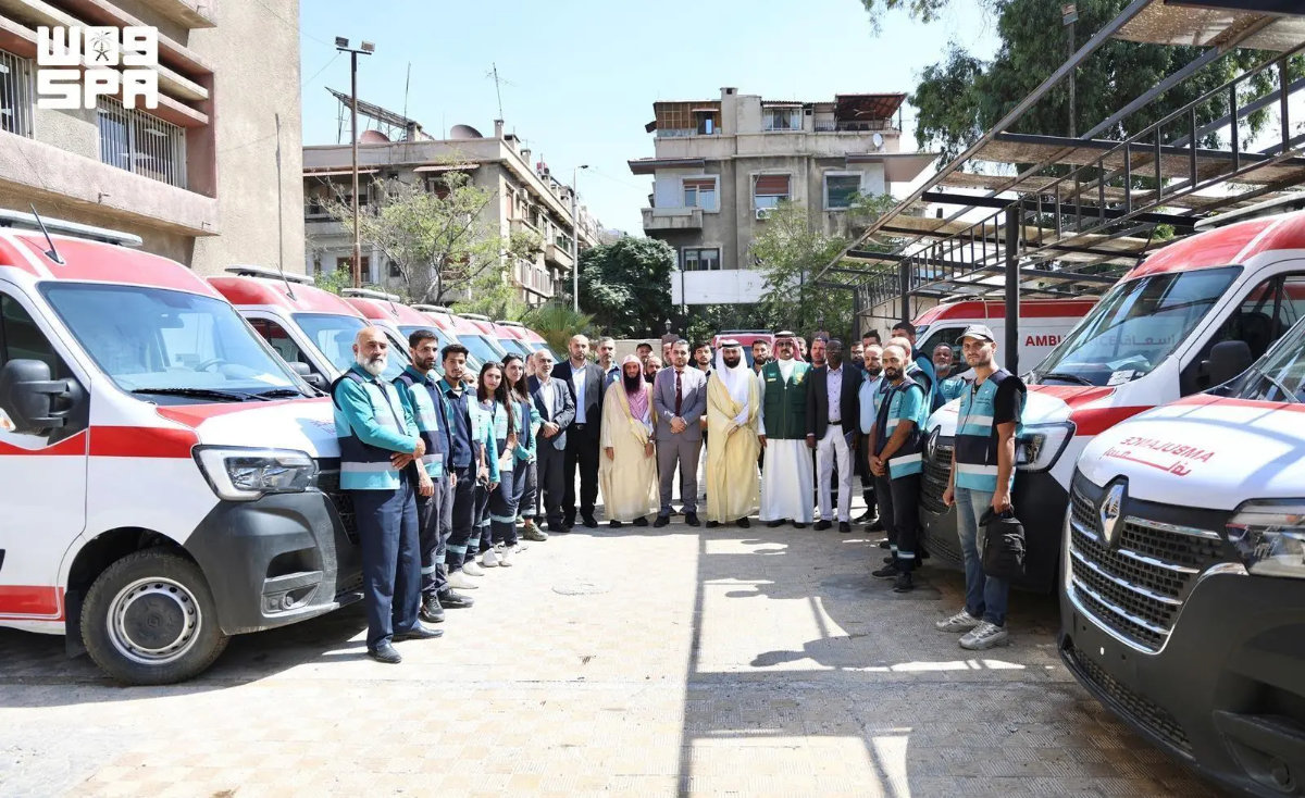 KSrelief delivered 10 fully equipped ambulances to Syria’s Health Ministry earlier this month. (SPA photo)