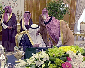 Cabinet Finalizes Iraq Aid Program