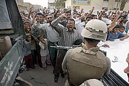 ‘No to Saddam, No to US’