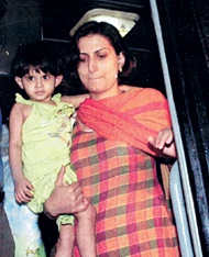 Sick Girl Unites Indians, Pakistanis