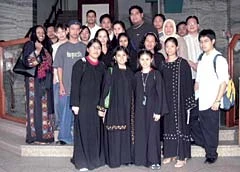 Filipino Students Gain Insight Into News Gathering