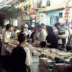 ‘Chaand Raat’ at Jeddah’s ‘Little Pakistan’