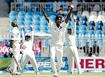 Pakistan’s Lower Order Proves to Be a Tall Order