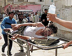 Karachi Suicide Bomb Kills 15 Worshipers in Mosque