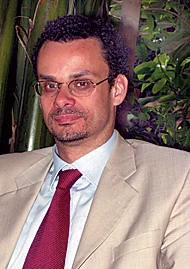Greek Academic Wants More Arab-West Interaction
