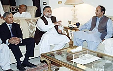 Pakistan Premier Jamali Quits, Dissolves Cabinet