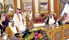Kingdom Urges Palestinians to Close Ranks, End Turmoil