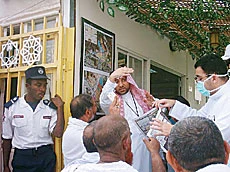 Makkawis Give All to Make Hajis Happy