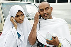 Haj Goes Better With Mobile Phones