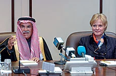 Kingdom Keeps 2m bpd Surplus Capacity: Naimi