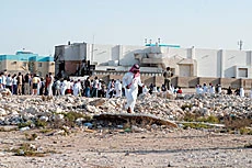 Qataris, Expats Rally to Condemn Theater Bombing