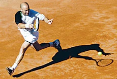 Agassi Cruises Into Rome Semifinal