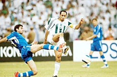 Al-Jaber Nets Two as Saudi Arabia Book Ticket for World Cup 2006