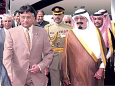 Abdullah, Musharraf Hold Key Talks