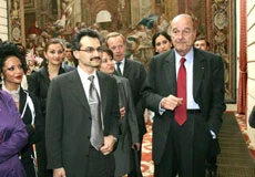 Alwaleed Donates 17m Euros to Fund New Islamic Arts Gallery at Louvre