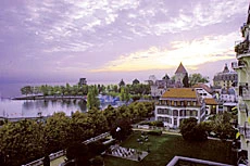 Beau-Rivage ... Beau Monde