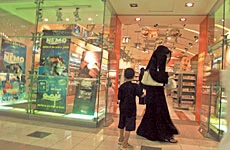 Compulsive Shopping Can Lead to Psychological Problems