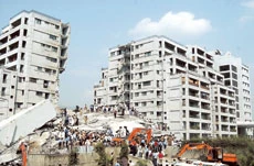 Quake Kills Thousands in South Asia
