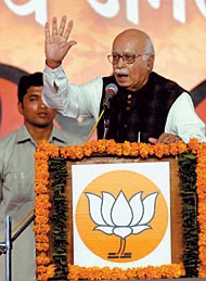 Rajnath Replaces Advani as BJP President