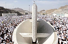Orderly Stoning at Jamrat