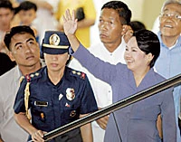 Arroyo Cracks Down on Critics