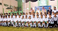 Prince Sultan Visits Ahli Academy