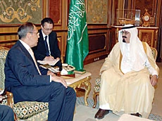 Abdullah, Lavrov Hold Talks on Key Regional Issues