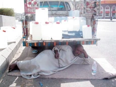 Zamzam Peddlers Lament Harassment by Authorities