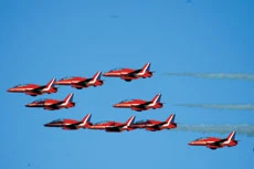 Big Battle to Short Diamond Arrival — Red Arrows on Target